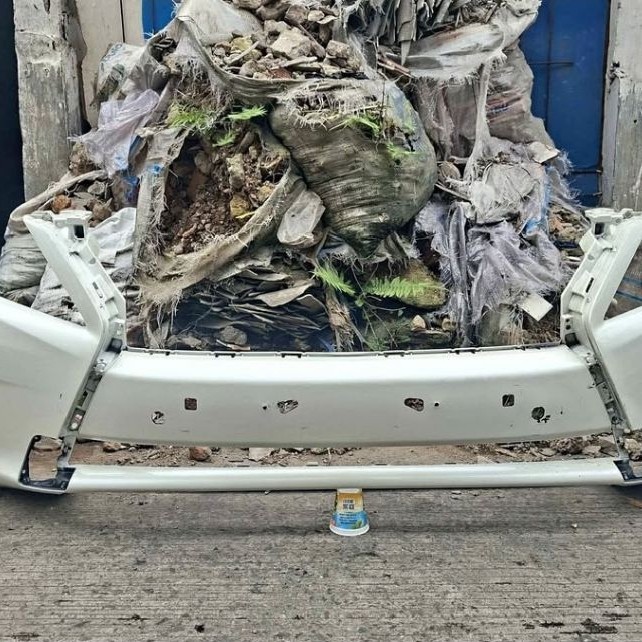 bumper bemper depan lexus RX270 original
