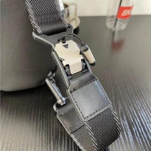 MURAH TAS T U M I ESPORTS SLING BAG BODYBAG SELEMPANG