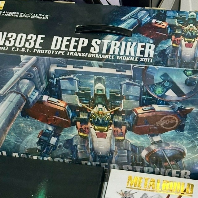 BANDAI MG 1/100 PLAN303E Deep Striker Gundam