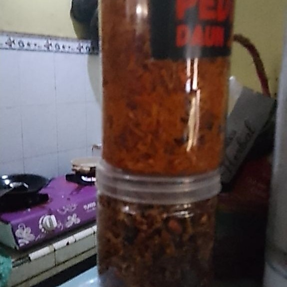 MAKANAN KERING KRIUK