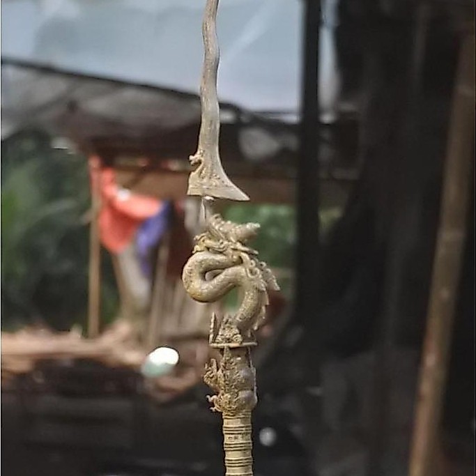Pusaka pataka naga pengantin mucuk Pusaka bhn perunggu istimwa BM