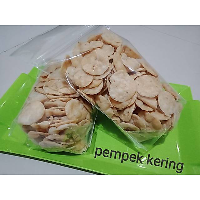 Pempek kering khas bawean