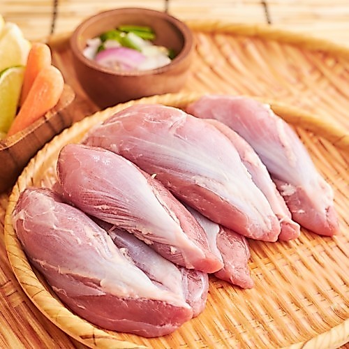 PORK SHANK DAGING BABI BAGIAN SENGKEL ASLI BABI BALI PREMIUM RARE CUT