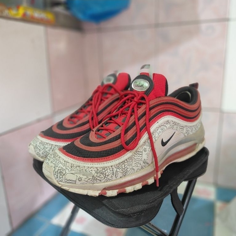 Sepatu Nike AirMax size 43 insol 27,5