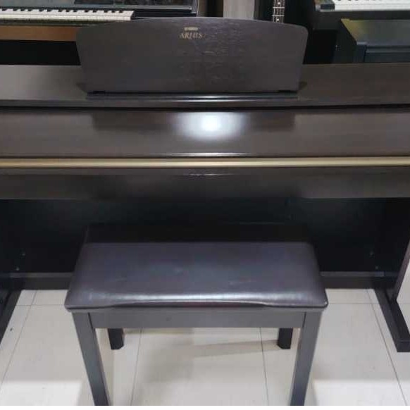 PIANO DIGITAL YAMAHA ARIUS YDP-161