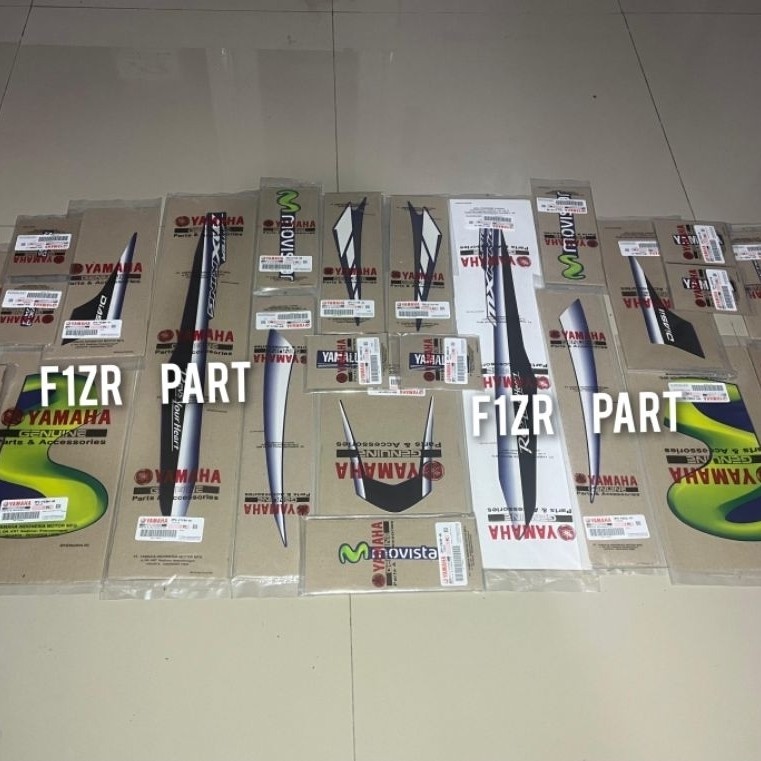 STRIPING MX KING MOVISTAR 2017 1SET 26pcs ORIGINAL YAMAHA