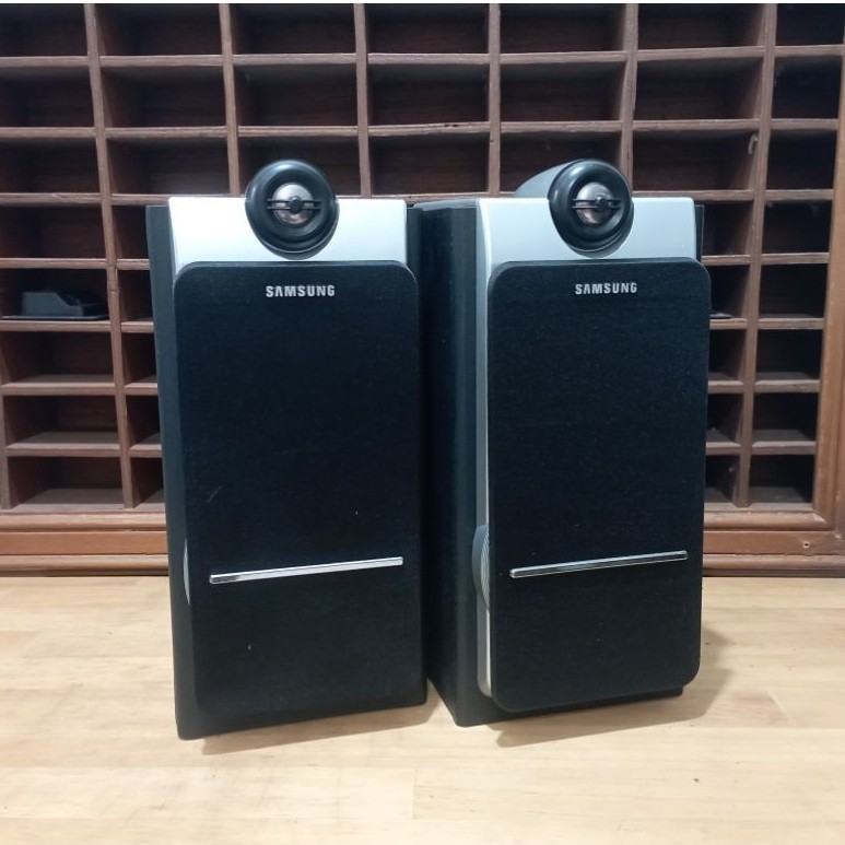 Speaker Pasif Samsung PS-FDT10 ( 3,5" inch ) Sepasang.