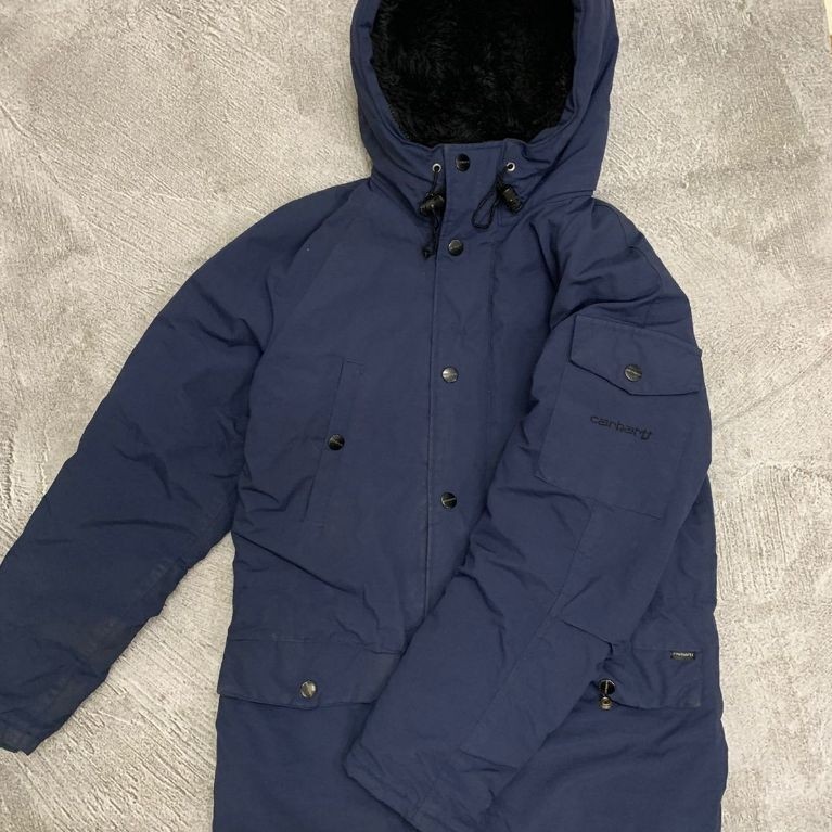 jaket parka carhat musim dingin