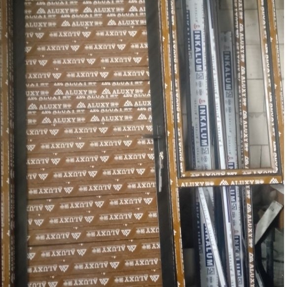pintu kusen alumunium ukuran 200x80