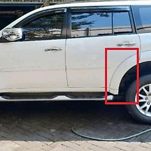 spoiler fender pintu pajero sport model original 2010-2015