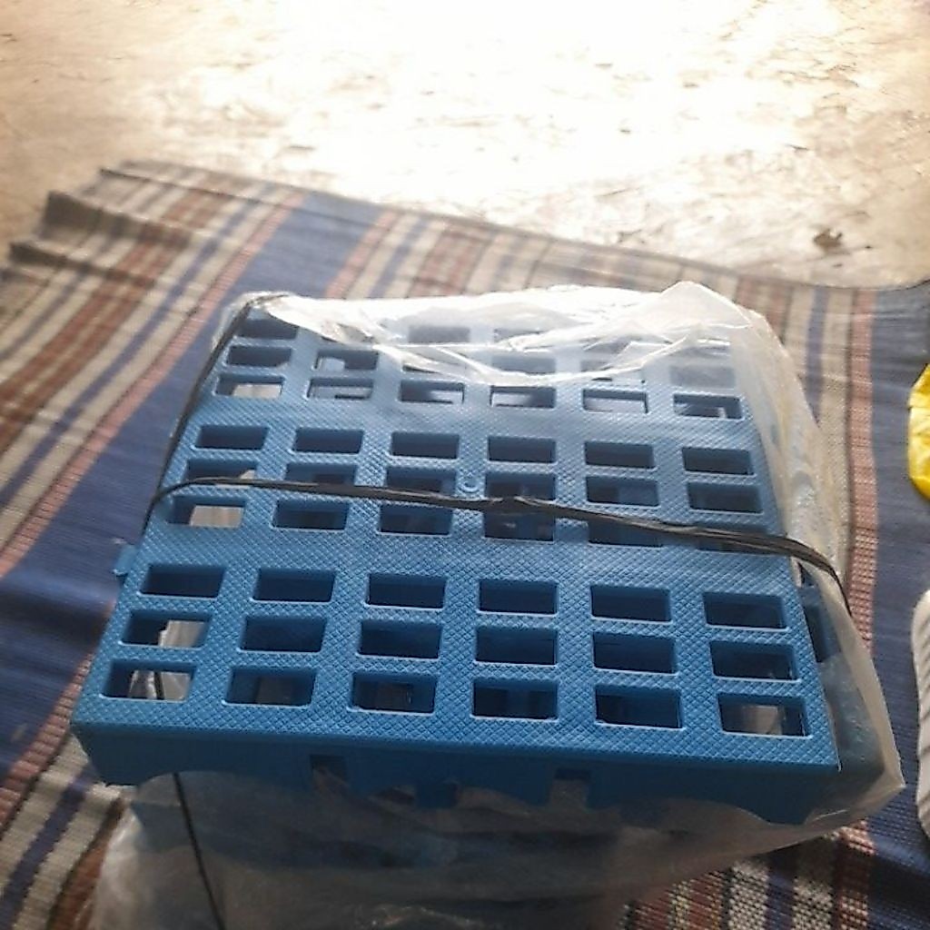 tatakan camber kolam