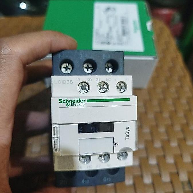 Kontaktor Schneider 50A 18.5Kw Lc1D38B7 Lc1D38D7 Lc1D38E7 Lc1D38F7 Lc1D38M7 Lc1D38Q7 Baru