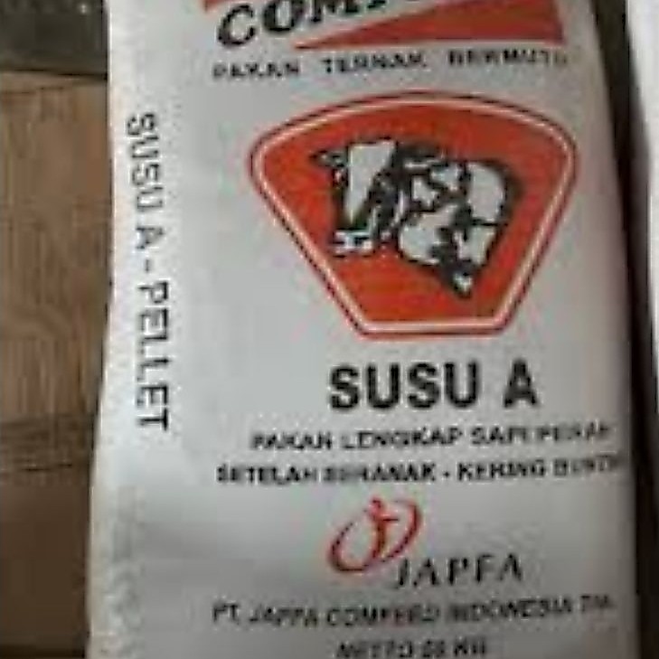 Konsentrat pellet sapi susu A pakan sapi indukan