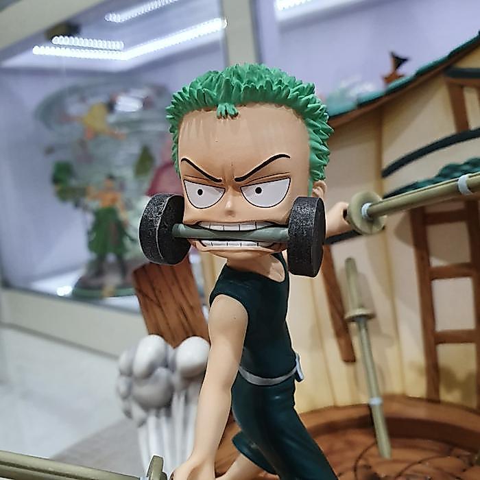 Ready tc studio zoro kid statue
