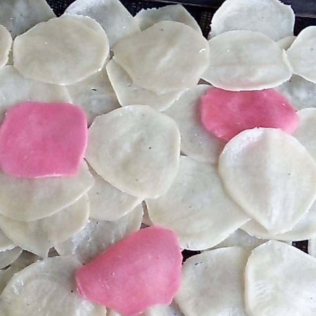 Krecek (Krupuk Tayamum/ Goreng pasir Mentah) Krupuk