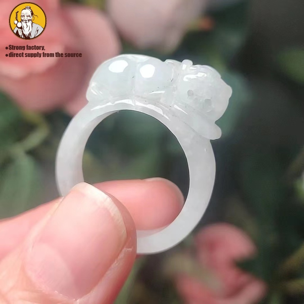 Jadeite alami Sebuah produk, cincin Pixiu jadeite wanita sempit