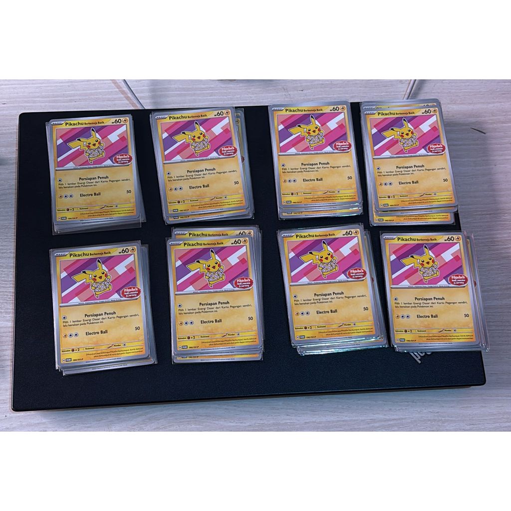 Pokemon Card - Pikachu Berkemeja Batik
