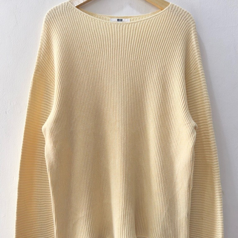 INCLUDE ADMIN| UNIQLO 3D KNIT COTTON RIBBED BOAT NECK SWEATER  IN BUTTER YELLOW  (L)
