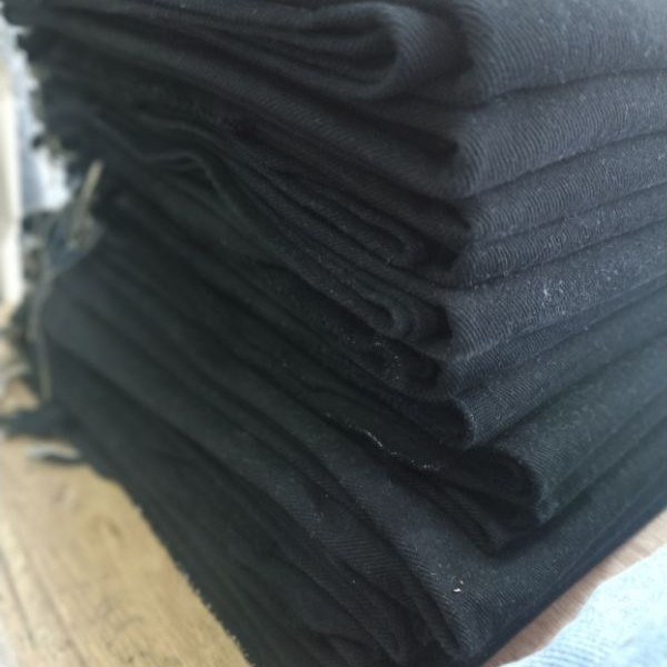 Kain Denim Hitam Non Stretch Tebal untuk Celana Jeans dan Kerajinan