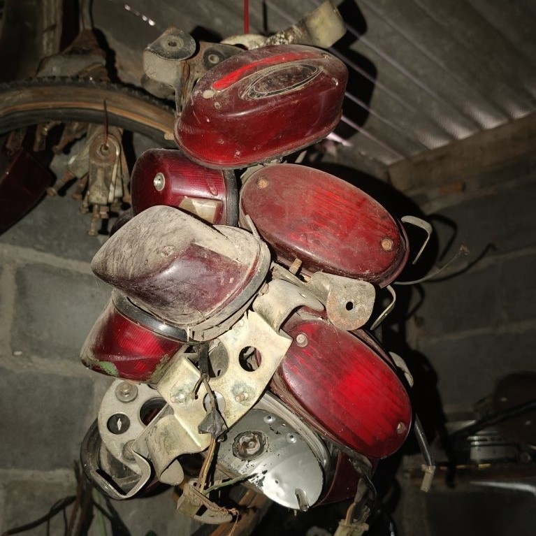 Lampu Belakang Thunder 125