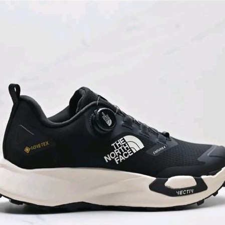 Sepatu Trail Running The North Face Vectiv Enduris 4 GoreTex Black/White - Usop Store ID