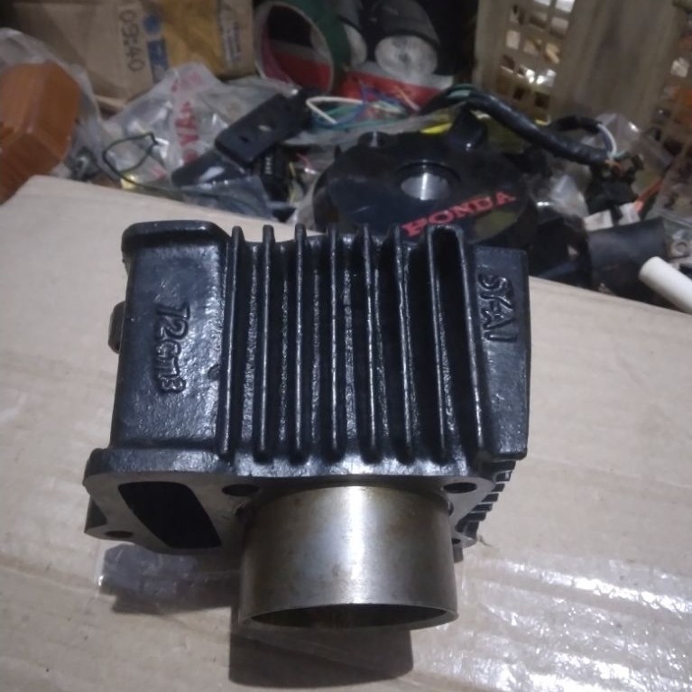 silinder blok honda c70/c700 nos STD