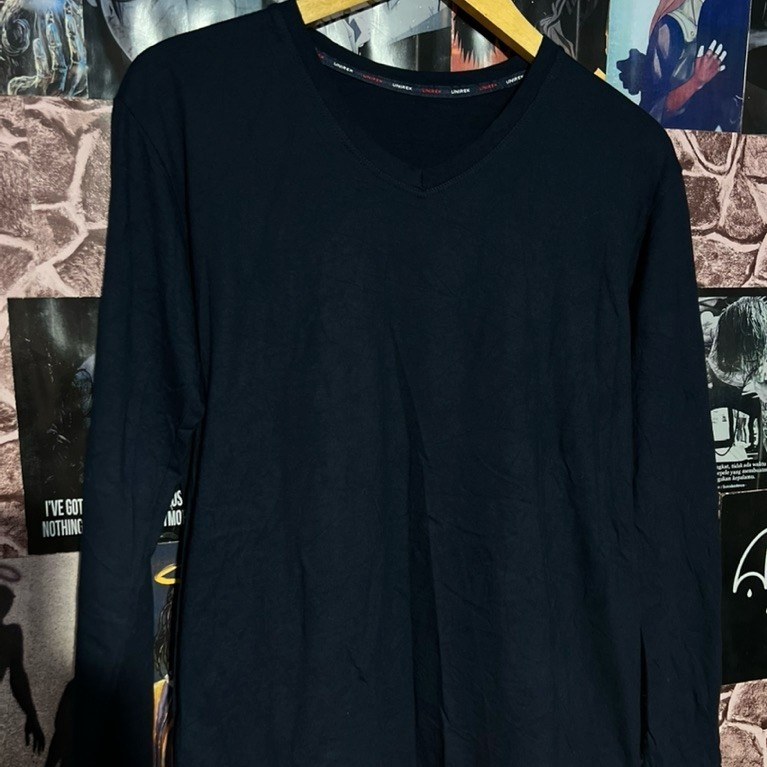 T-shirt UNIREX V-neck