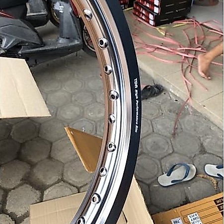 velg tdr wx ring 17 titanium/grey ukuran 185
