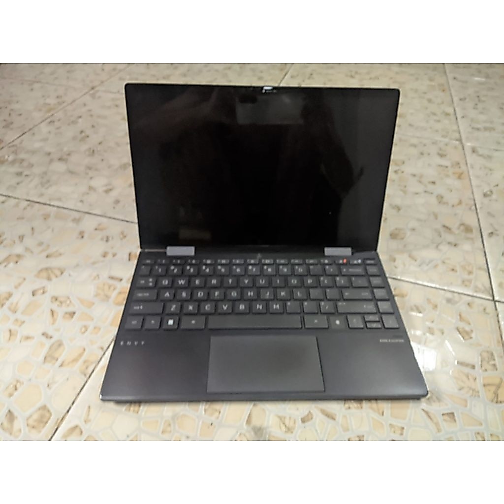 Laptop HP Envy Bekas