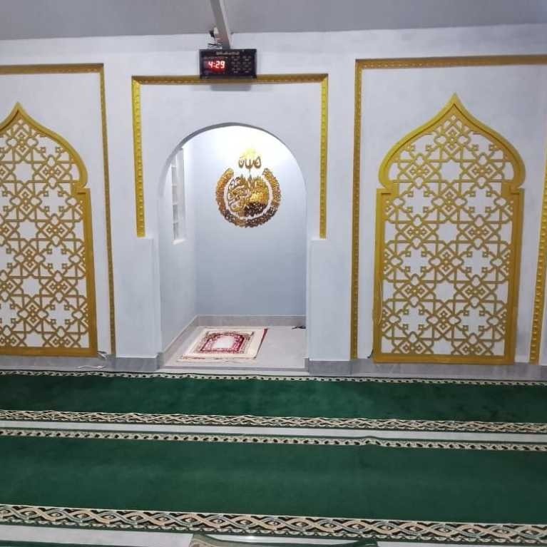 Mihrab GRC Ukiran Kaligrafi Menteng