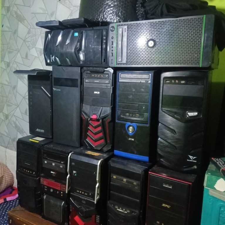 casing komputer bekas