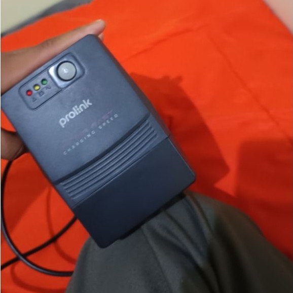 UPS PROLINK PRO700SFC