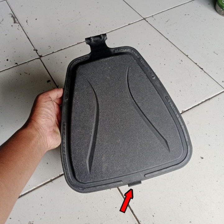 tutup box bagasi jok Scoopy karbu bekas ori