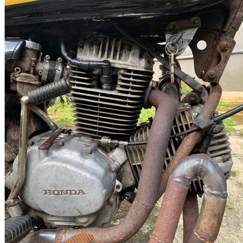 HondaGL125Twin2silinderSSLengkap/MesinTwin2Silinder