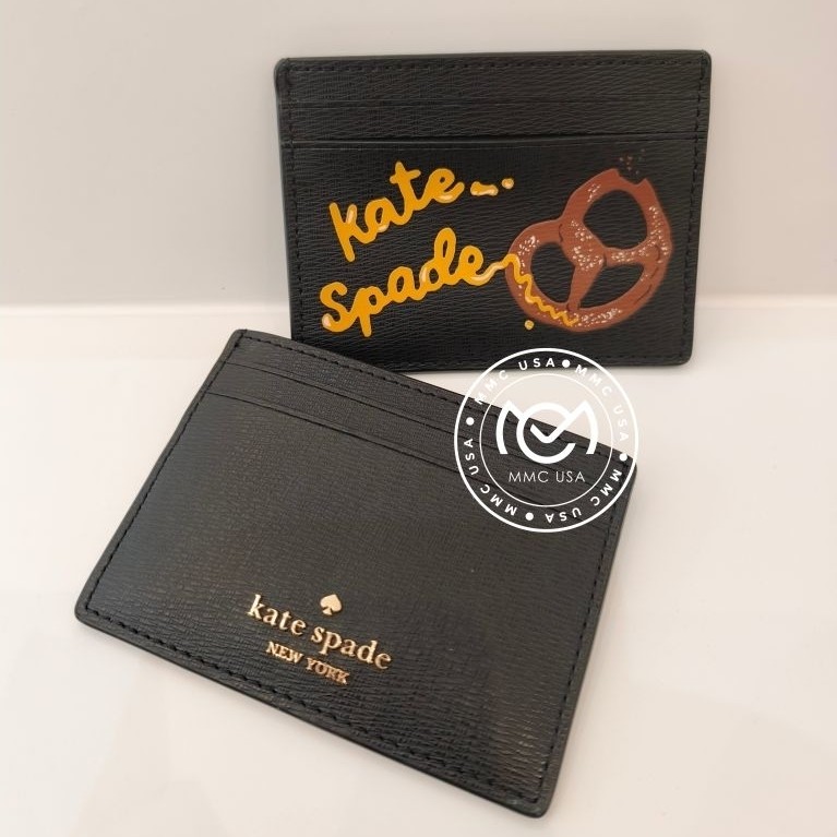 KS  PRETZEL CARD HOLDER A