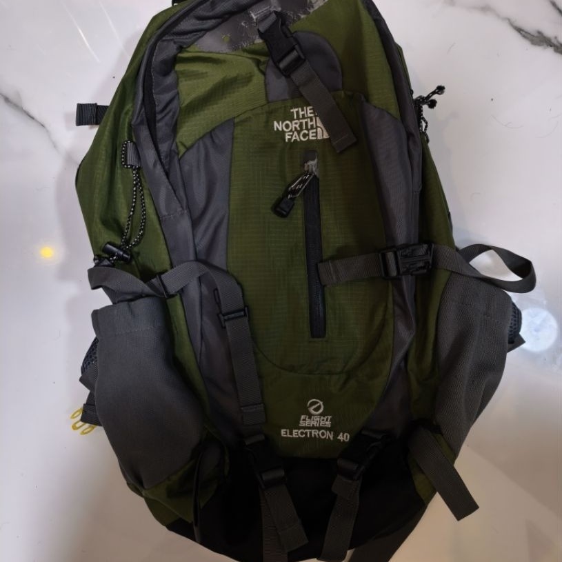 Tas gunung the north face electron 40L