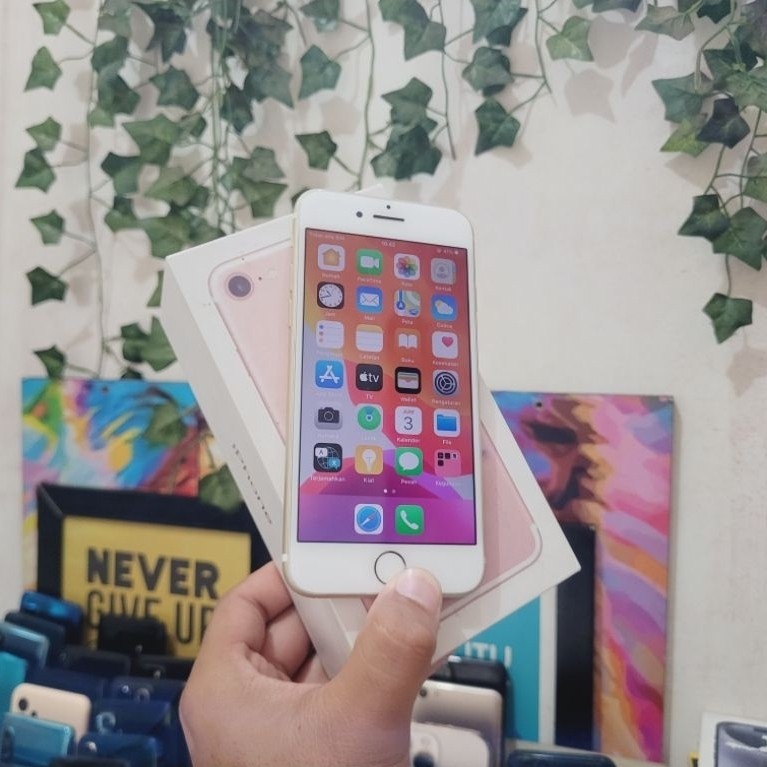 APPLE IPHONE 7 256GB WITHBOX EX INTER