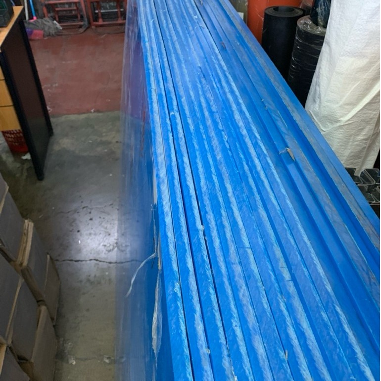 Nylon PE biru lembaran 100x200cm / PE biru lembaran nylon