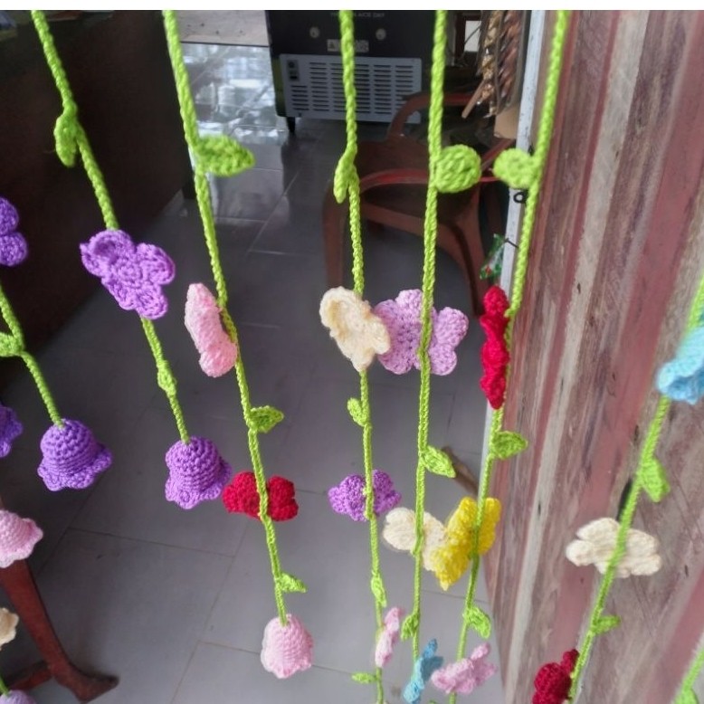 Tirai Rajut Bunga