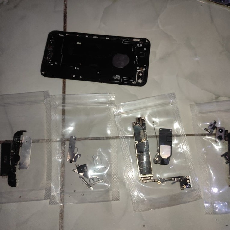 MesinIphone7plus 128gb Normal