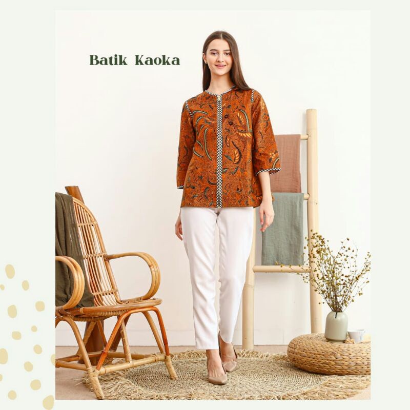 Ajeng Sogan Batik Premium