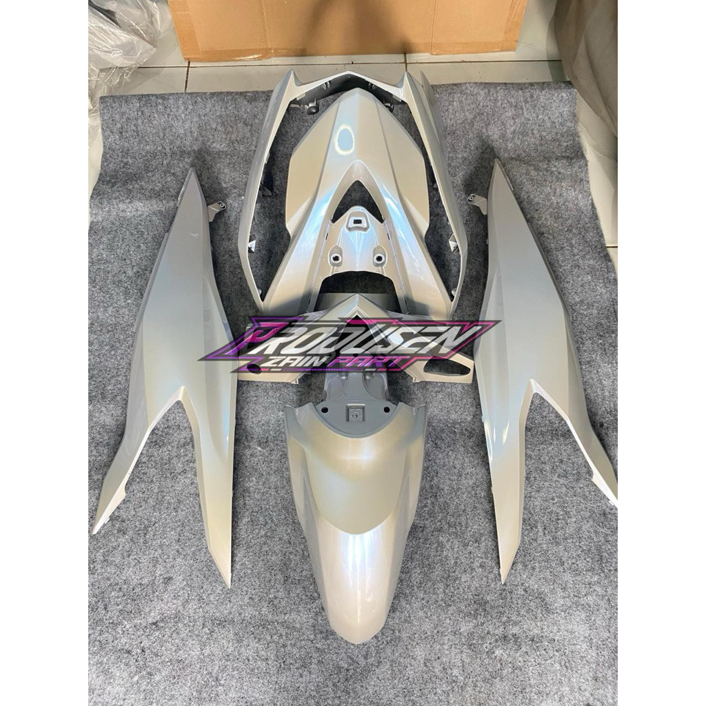 body beat deluxe silver lembayung biru