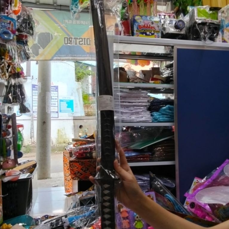679 1 Mainan Pedang Katana Samurai Jepang Hitam - Mainan Anak Pedang Ninja Seru
