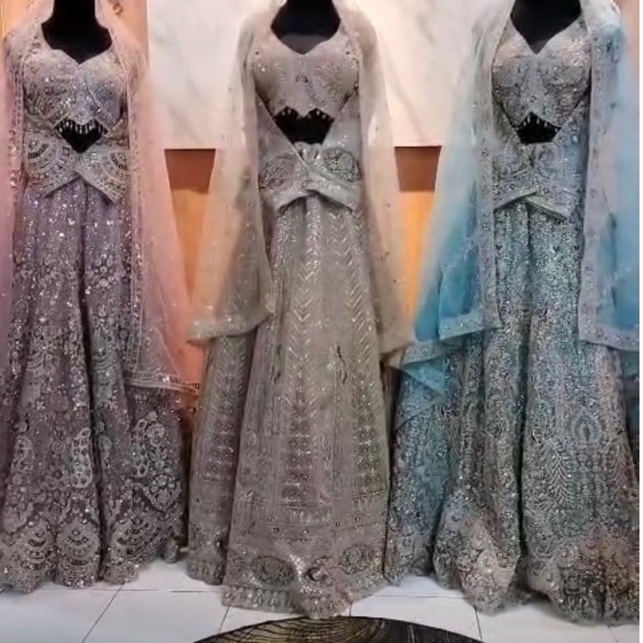 Lehengga motif Merak terbaru