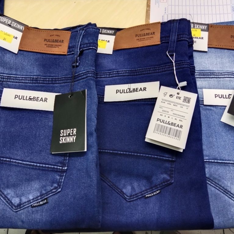 celana slimfit pul&bear strect