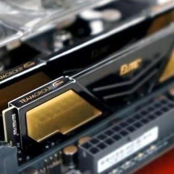 TEAM TPD44G2400HC1601 ELITE PLUS 4GB DDR4 2400MHz