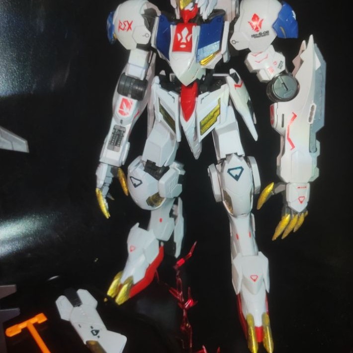 max model (ko) FM 1/100 barbatos lupus rex white version
