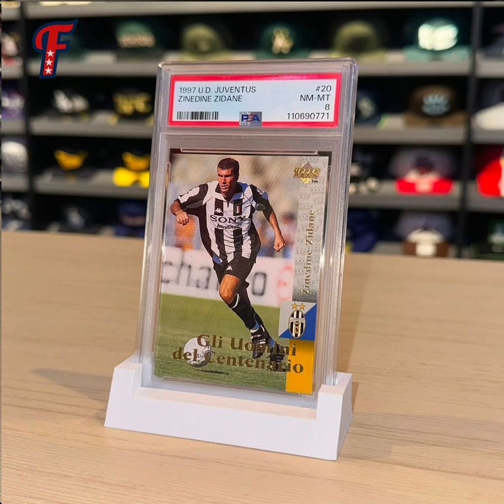 Kartu Slab Soccer Upper Deck Juventus Zinedine Zidane 1997 PSA 8 Grading Cards Original