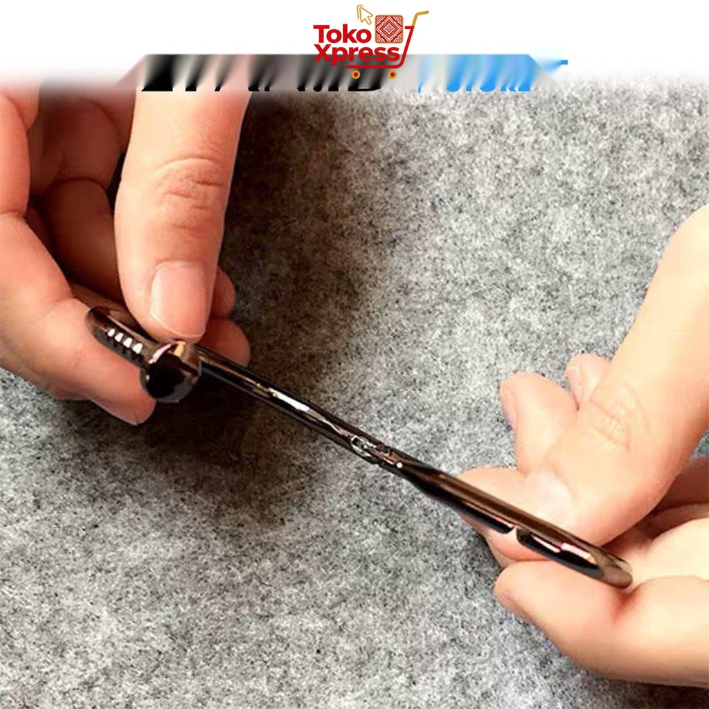 Toko Xpress Aksesoris Tangan Unik Desain Paku Untuk Sentuhan Berbeda Pada Gaya Harian Casual Jeans A