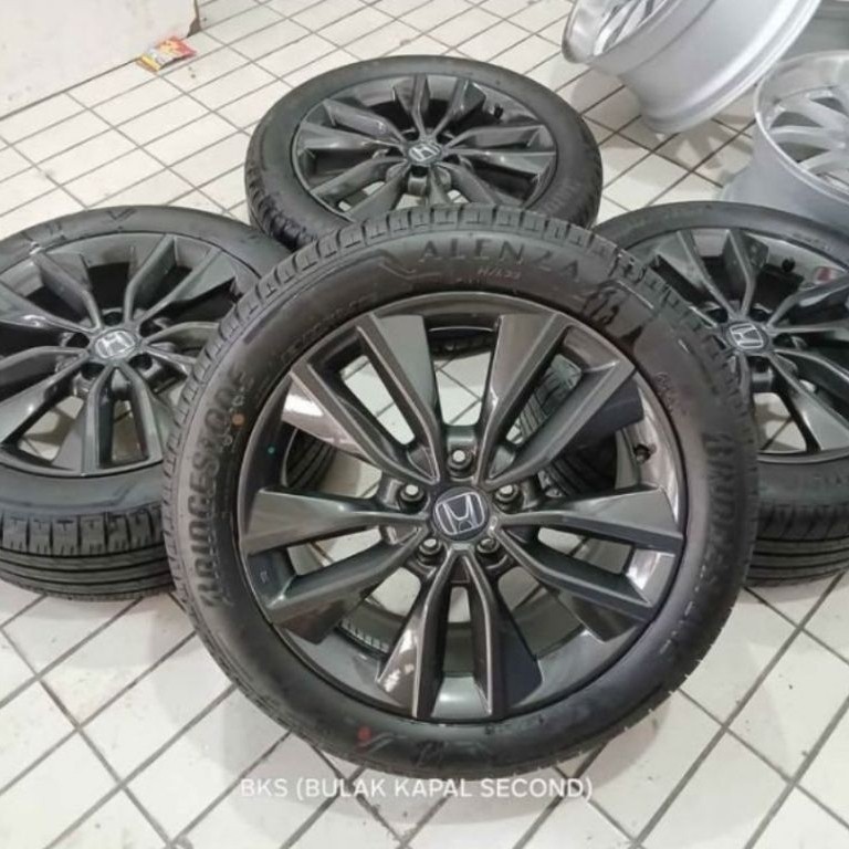 VELG ORIGINAL HONDA HRV RS RING 18 PLUS BAN BRIDGESTONE ALENZA 2025 KONDISI 90% UP